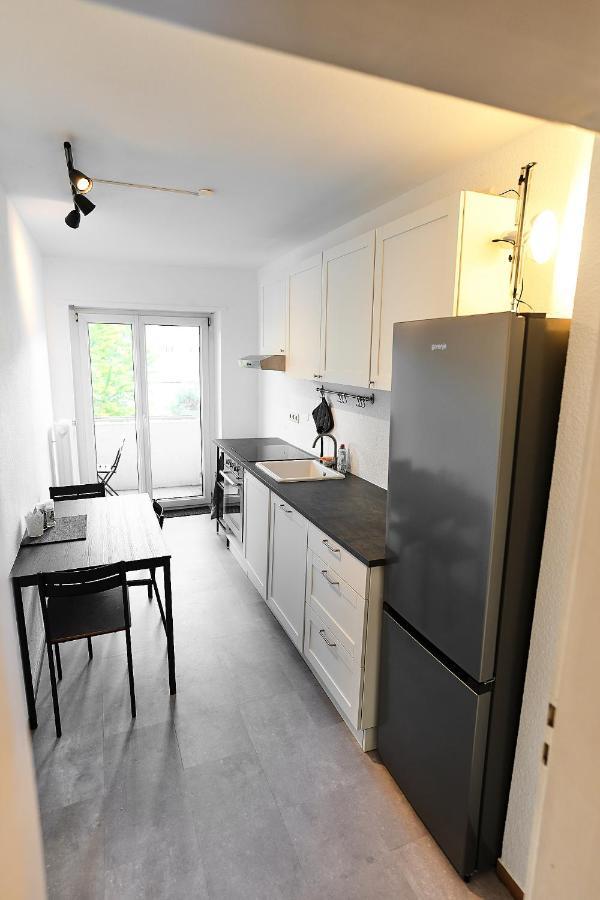 N2 Centrally Located 3-Room Apartment With Balcony Or Individual Rooms Karlsruhe Exterior foto